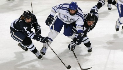 体育彩票-莺歌展翅领航鹈鹕取胜，布兰登·英格拉姆荣膺NBA每日最佳球员