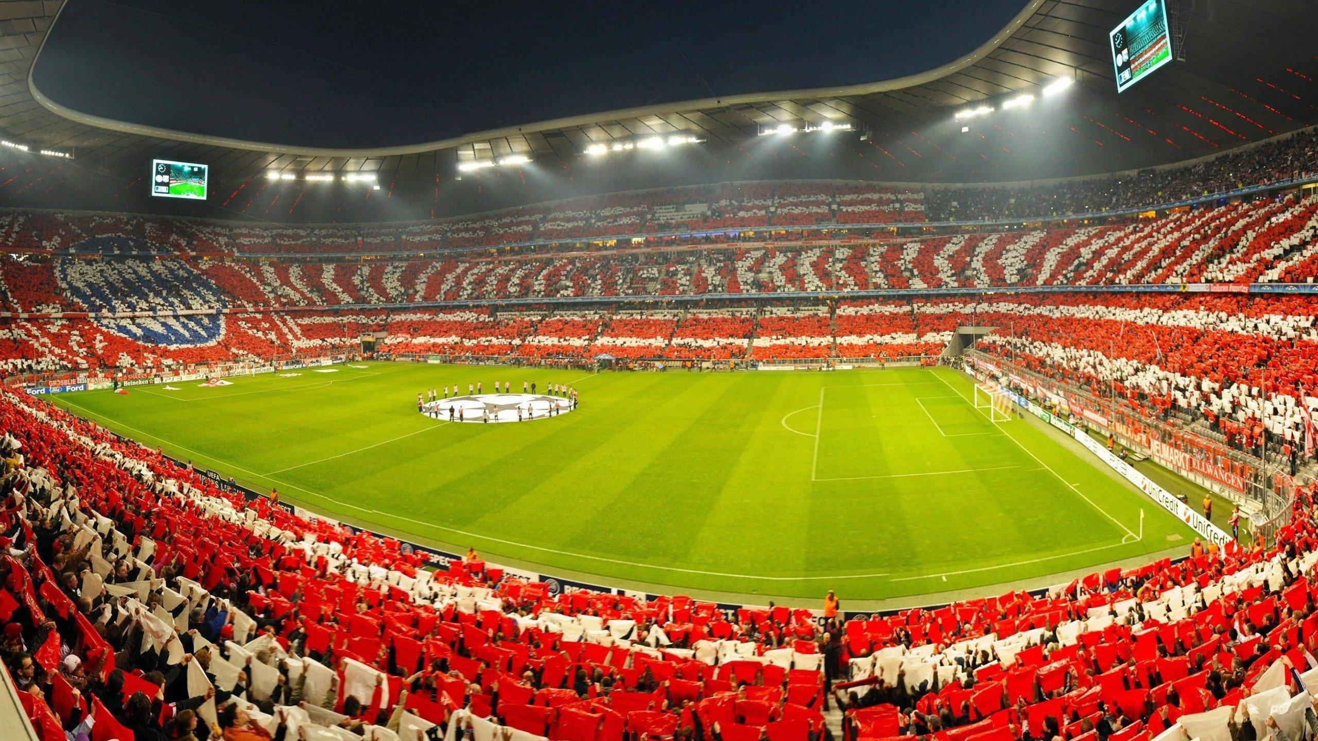 德天空独家披露,拜仁新星伦纳特-卡尔对续约持开放态度,未来或长留安联